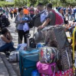 Medellín se convierte en "estación de tránsito" para venezolanos que quieren cruzar el Darién