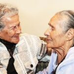 Hermanas gemelas se reencontraron 81 años después gracias a una prueba de ADN