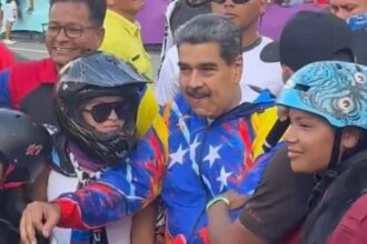 EN VIDEO: Maduro declaró las "motopiruetas" como deporte nacional